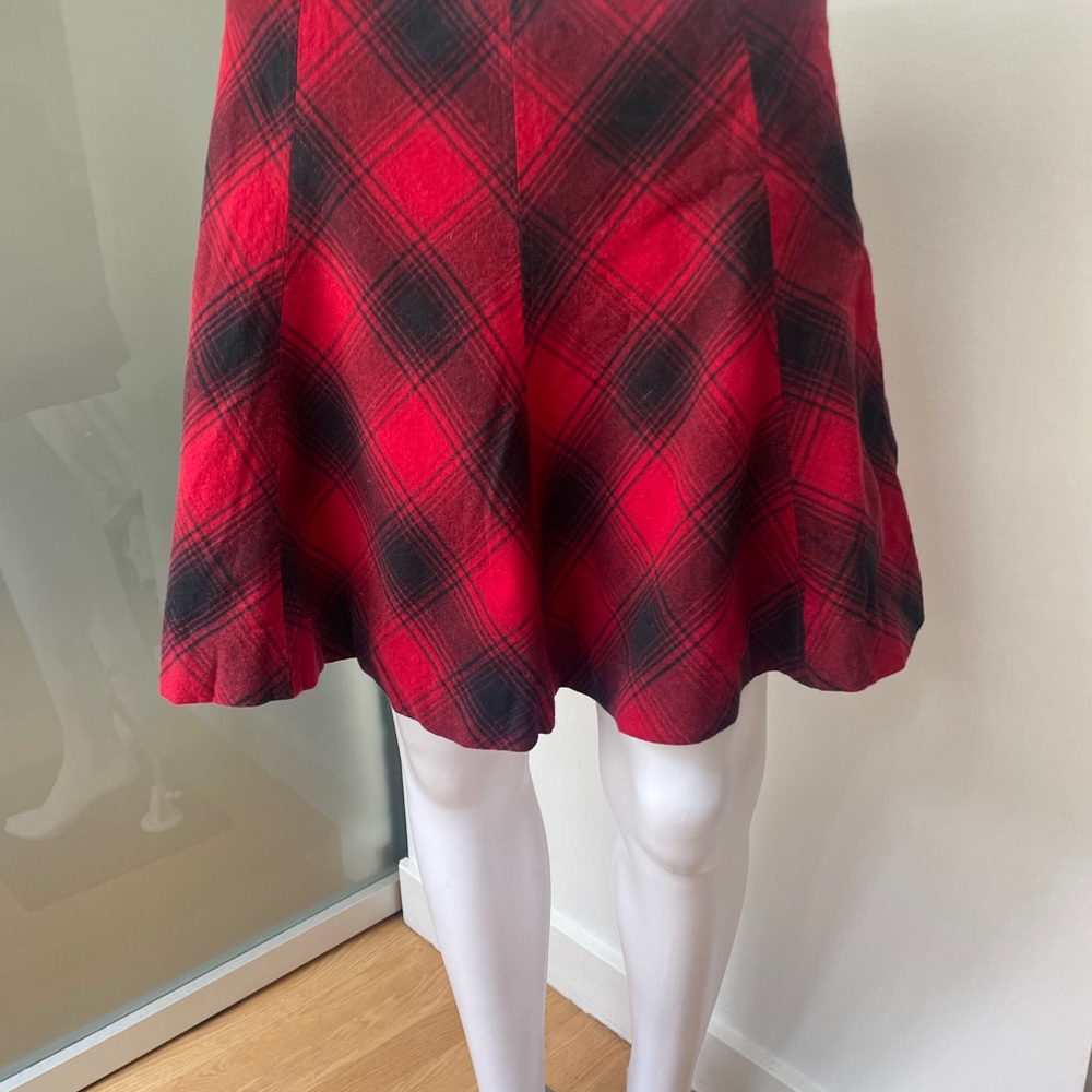Ralph Lauren Plaid / Tartan Black and Red Mini Skirt, Size 6